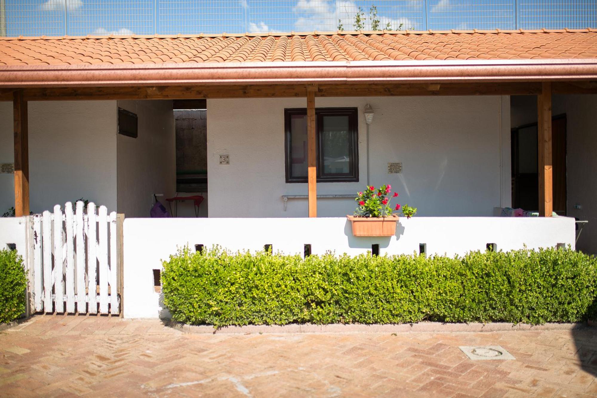 אגרופולי Residence Arco Delle Rose מראה חיצוני תמונה