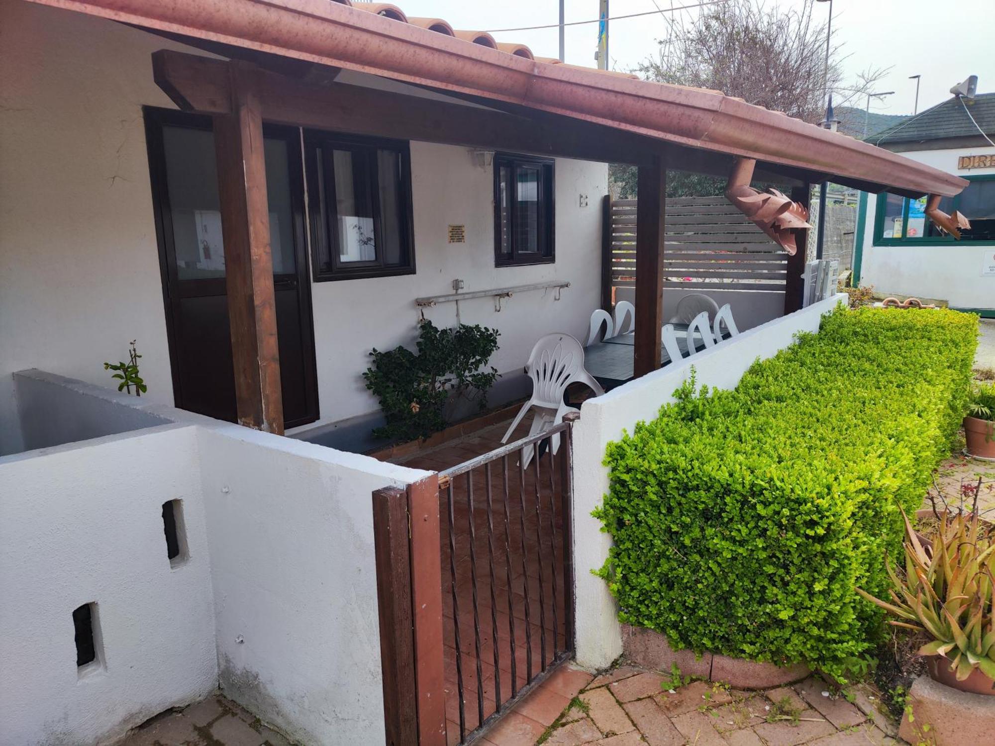 אגרופולי Residence Arco Delle Rose מראה חיצוני תמונה